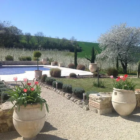 Lamamotte Gite Holiday